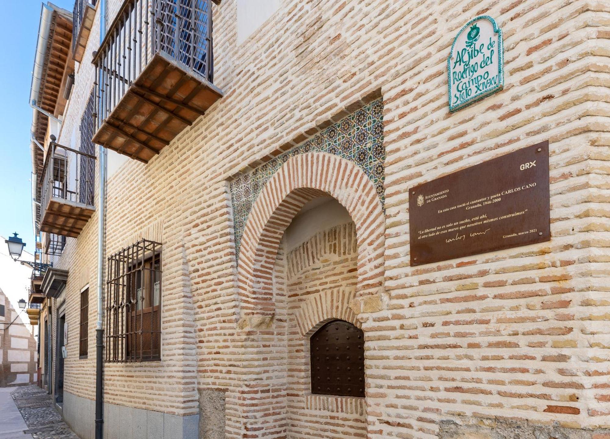 Apartamentos En Pleno Centro, Aljibe Rodrigo Del Campo 1B Granada Kültér fotó